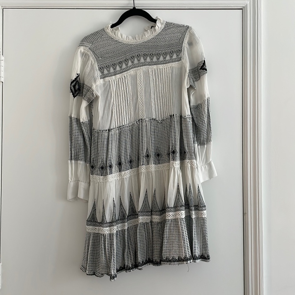 Zara Embroidered Mini Dress SZ XS